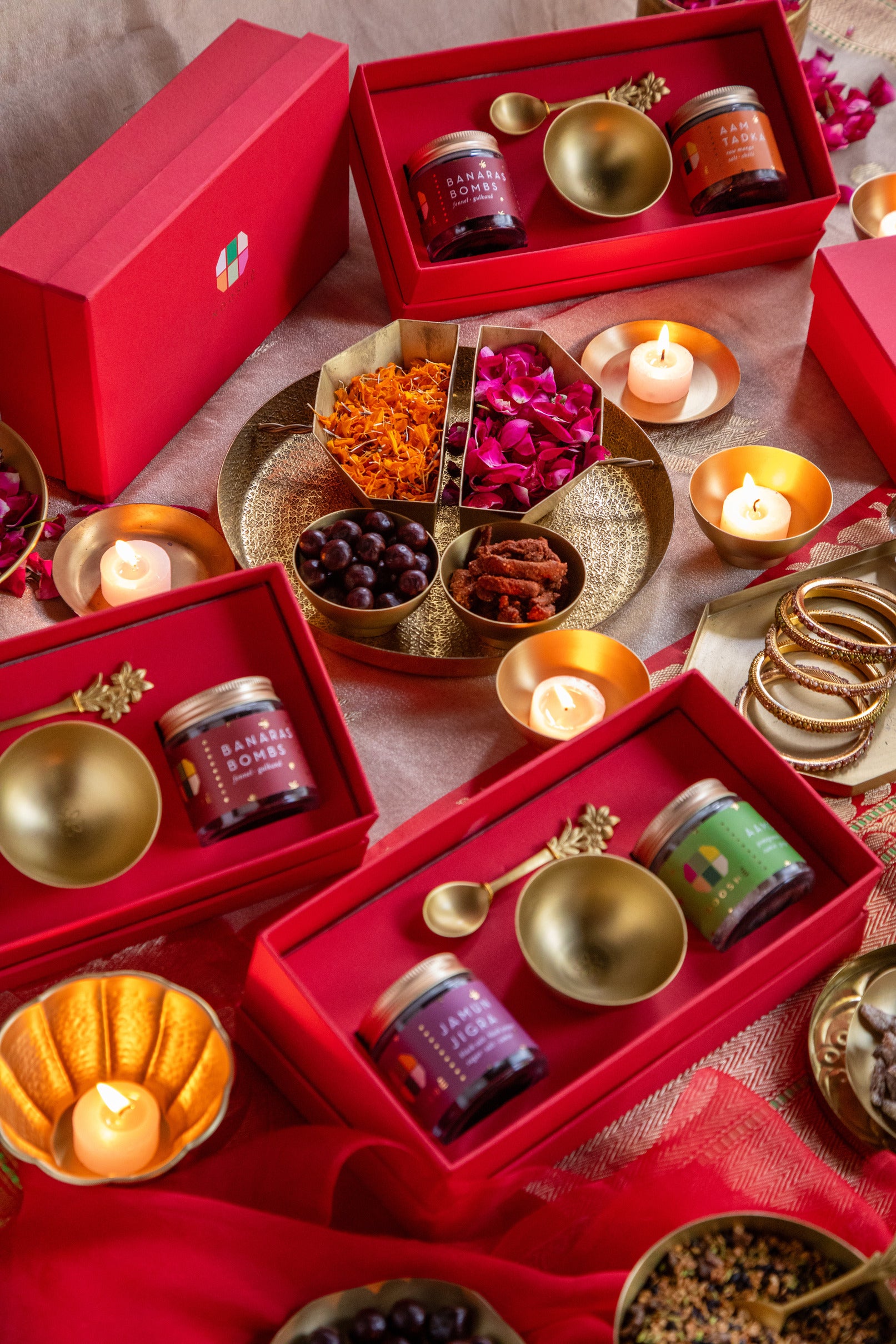 Shehnai Gift Box 🎉 (Set of 2 Jars, Brass Bowl & Spoon)