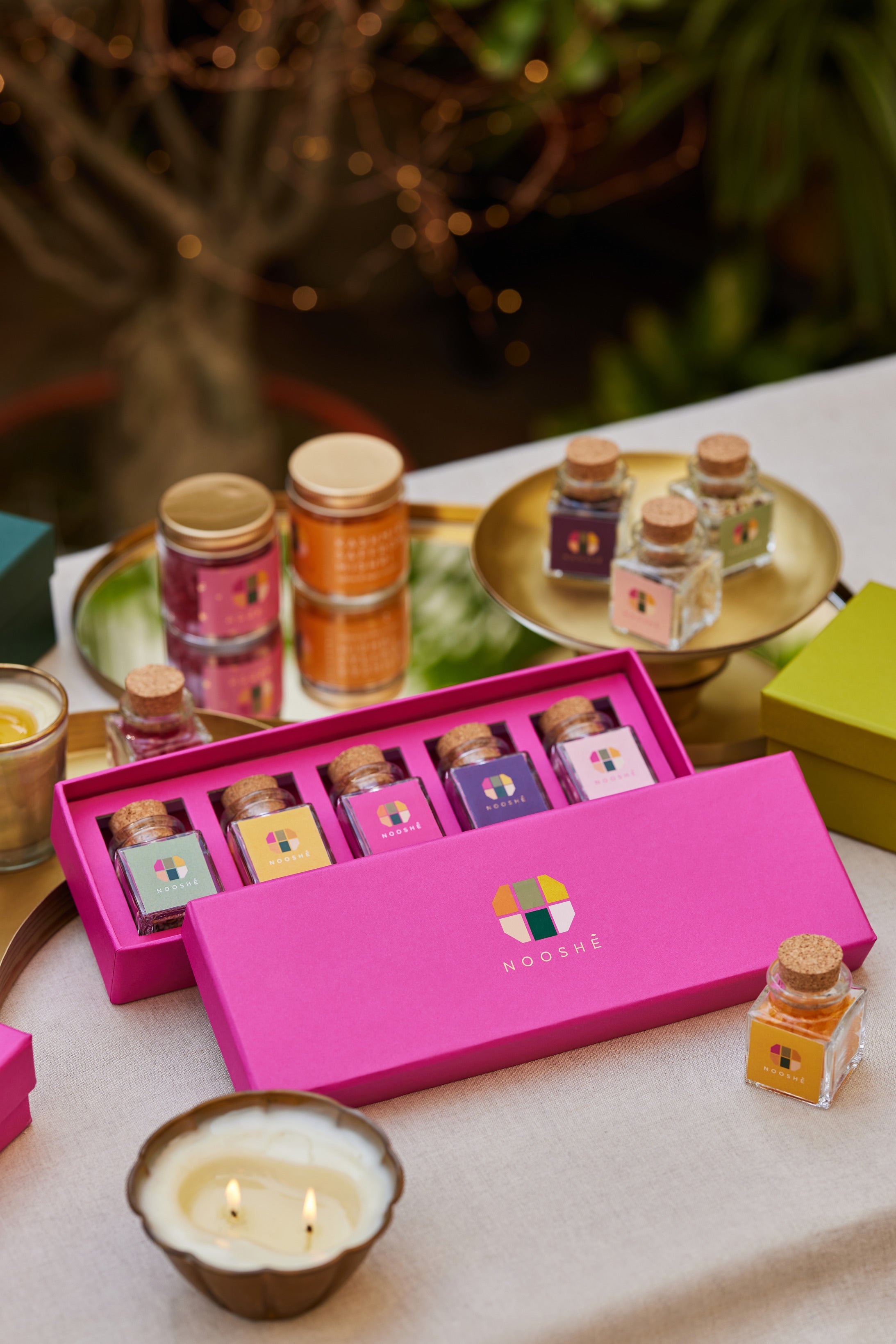 Rani Gift Box ๐ธ๐ป (Set of 5 cube jars)